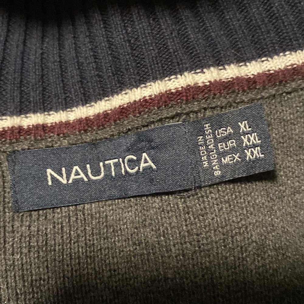 Men’s pullover - Picture 2 of 2